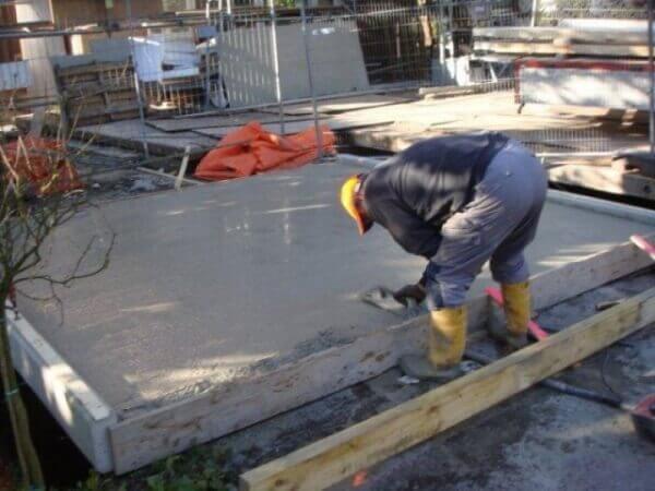 afwerken betonvloer brugdek
